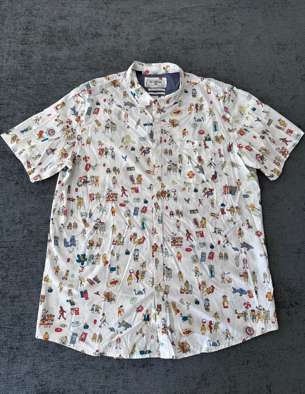 Billabong Mens XL Short Sleeve Button Up Shirt White Beach People Print Tailored